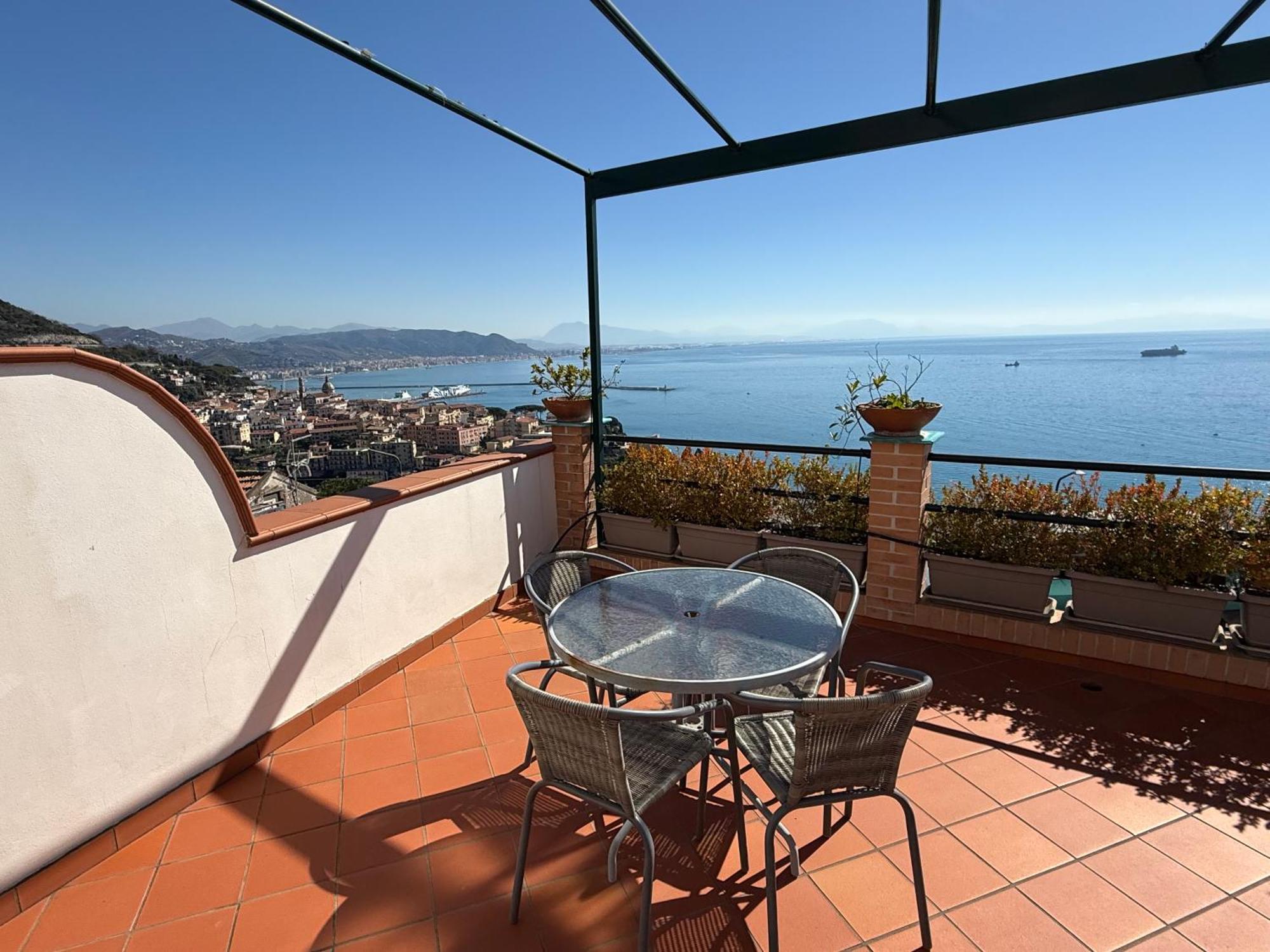 Casa Gabriella - Amalfi Coast - Free Parking - Full Sea View Villa Vietri Buitenkant foto